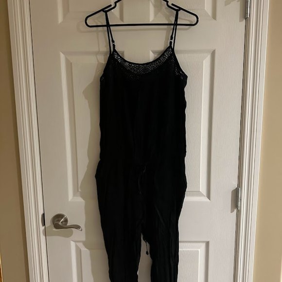 Size M Gap Black Jumpsuit - Picture 2 of 5